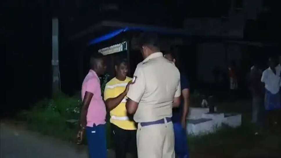 நடுரோட்டில் மனித தலை