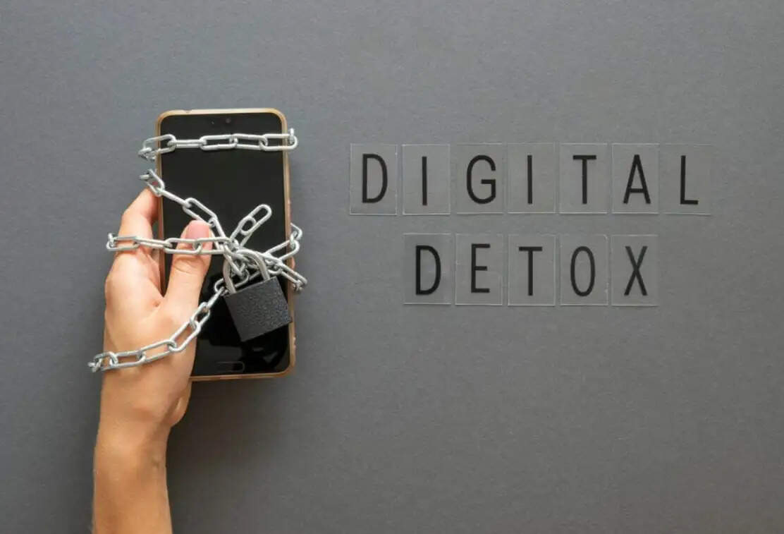 டிஜிட்டல் டிடாக்ஸ் செல்போன்