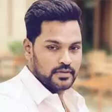 அஜய் வாண்டையார்