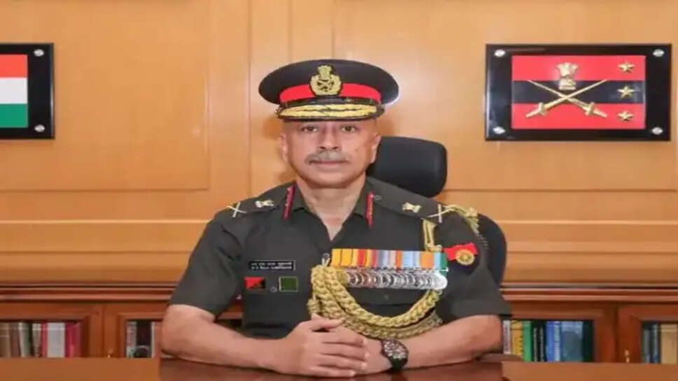 முப்படைகளின் தலைமை தளபதி என்.எஸ். ராஜா சுப்ரமணி