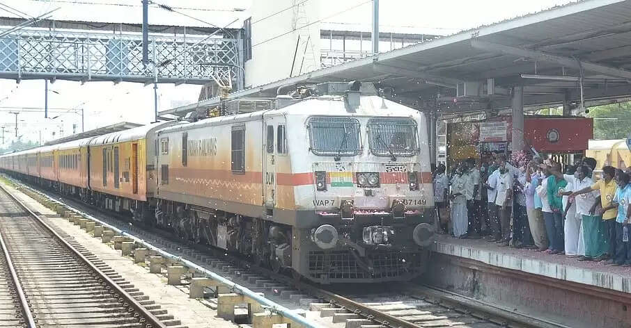 &nbsp;நாளை முதல் பல்லவன் எக்ஸ்பிரஸ் ரயில் நாளை பெண்ணாடத்தில் நின்று செல்லும்!