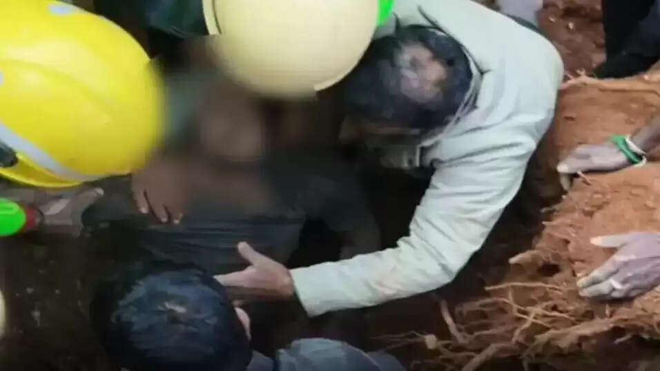 குன்னூர் மணல் சரிந்து