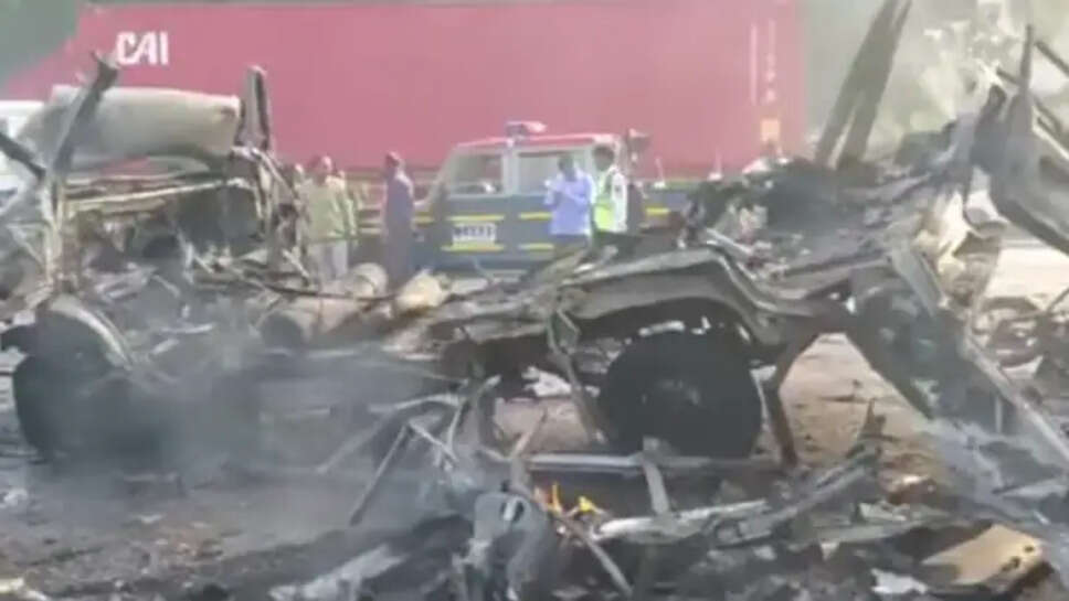 ஆம்புலன்ஸ்