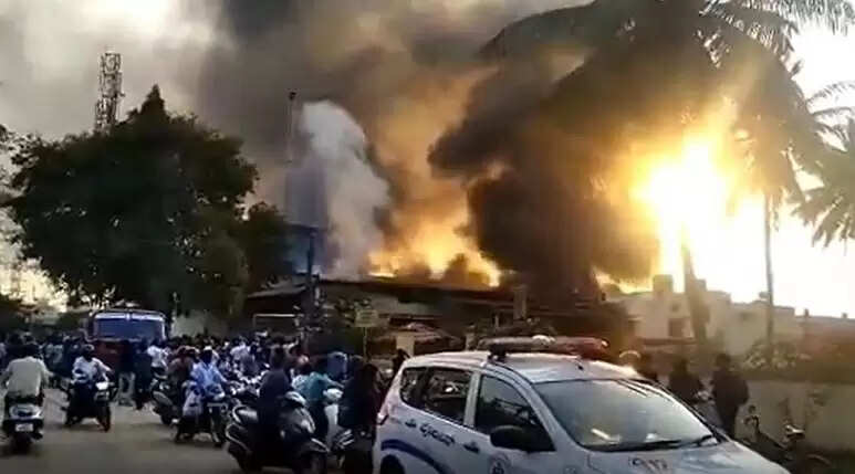 தொழிலாளி