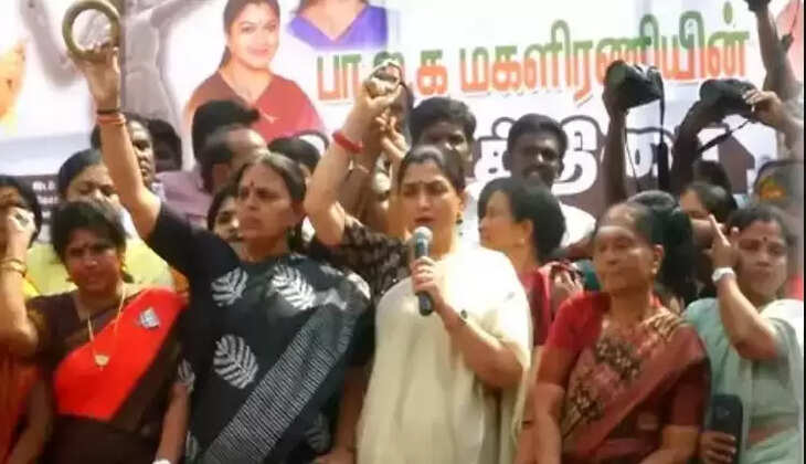குஷ்பு
