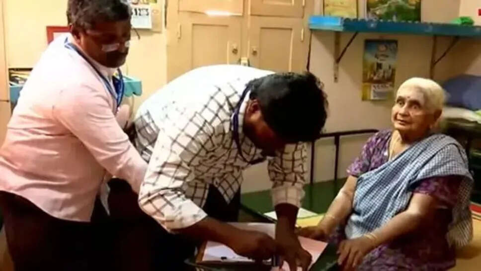 தபால் வாக்குப்பதிவு