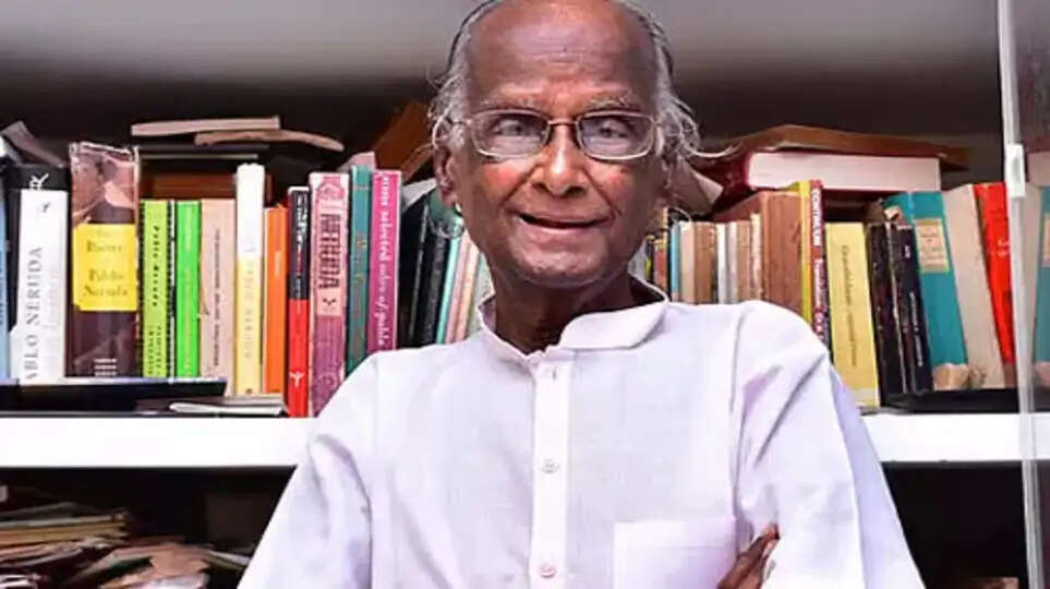 தமிழ் இலக்கியத்தின் தவப்புதல்வர்! சாகித்ய அகாடமி விருது பெற்ற கவிஞர் ஈரோடு தமிழன்பன் காலமானார்!