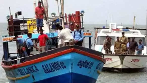 மீனவர்கள் கைது