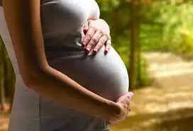 டெல்லியில் பேருந்திலேயே பிரசவம்