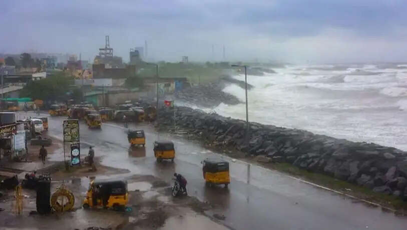 வங்கக்கடல் காற்றழுத்த தாழ்வுப் பகுதி கனமழை மழை