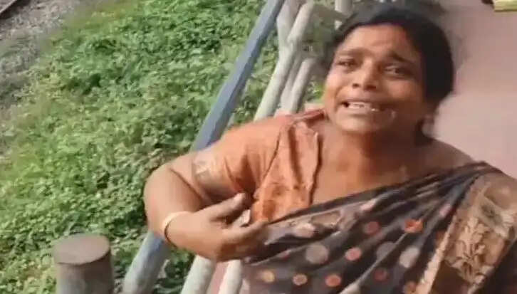 செயின் பறிப்பு