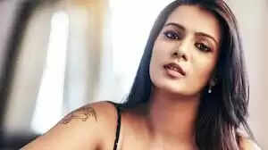 மீராமிதுன்