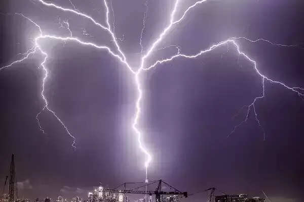 மின்னல்