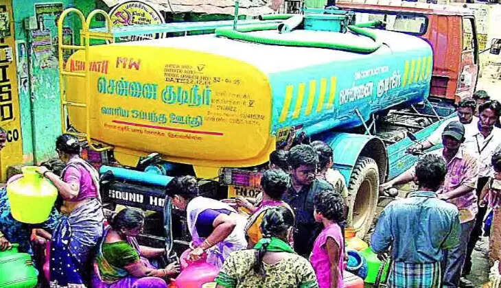 தண்ணீர் லாரி