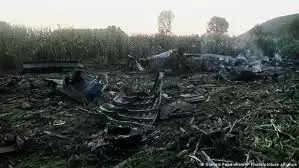 வெடித்த விமானம்