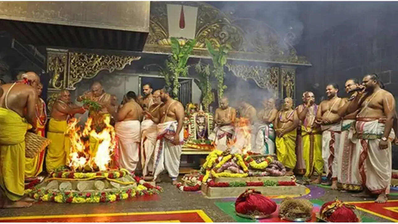 பவித்ரோற்சவம் நிறைவு ... திருப்பதியில் பெருந்திரளான பக்தர்கள் பங்கேற்பு!
