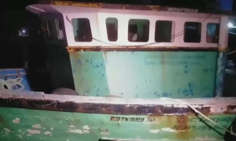 மீனவர்கள் படகு இலங்கை இராமேஸ்வரம்