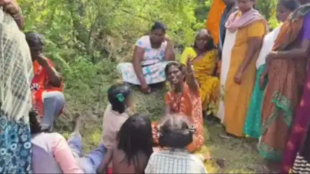 செஞ்சி கிணற்றில் மகன் மூழ்கி தீயணைப்பு மீட்பு