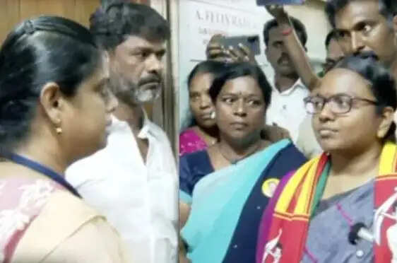 தாராபுரம் இடைத்தேர்தல் நாதக கார்த்திகா