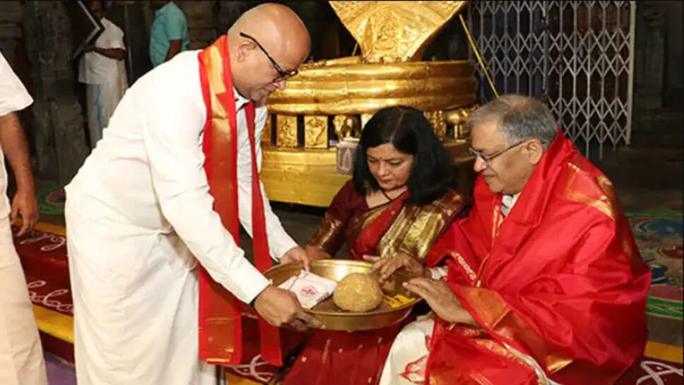திருப்பதி இந்தியத் தலைமைத் தேர்தல் ஆணையர் ஞானேஷ் குமார்