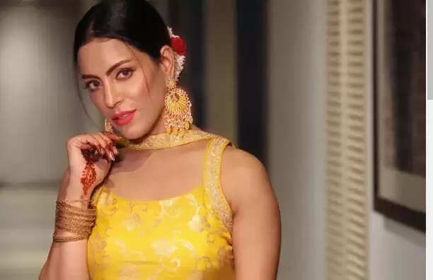 நூர் மலபிகா தாஸ்