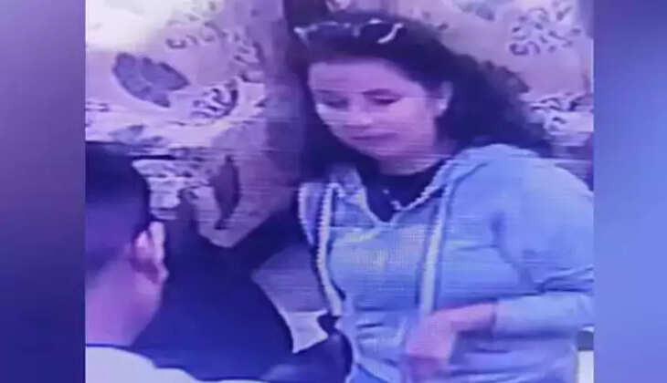 வெளிநாட்டு பெண்