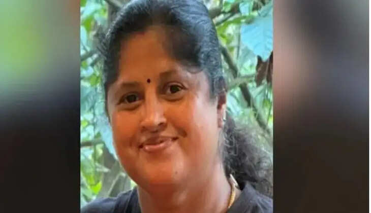 நடனமாடியபடியே பலி