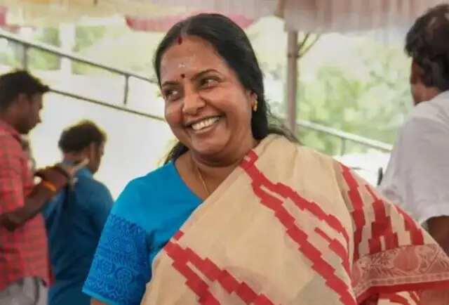 வானதி