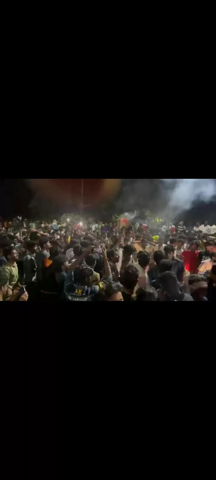 தியேட்டர்