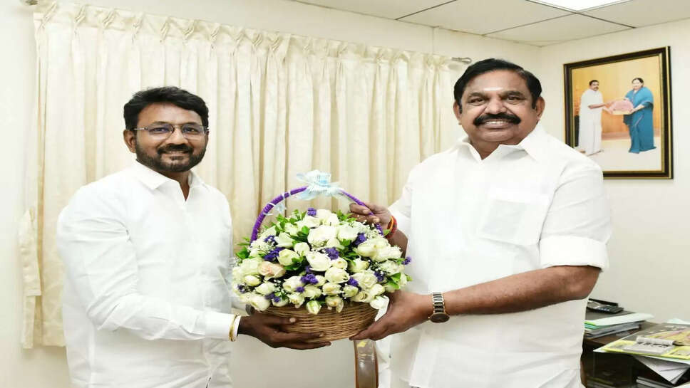 &nbsp;அதிர்ச்சியில் தொண்டர்கள்&hellip; திமுக நிர்வாகி கட்சியிலிருந்து விலகி &nbsp;அதிமுகவில் இணைந்தார்! &nbsp;