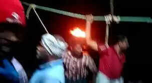 படகில் தீவிபத்து