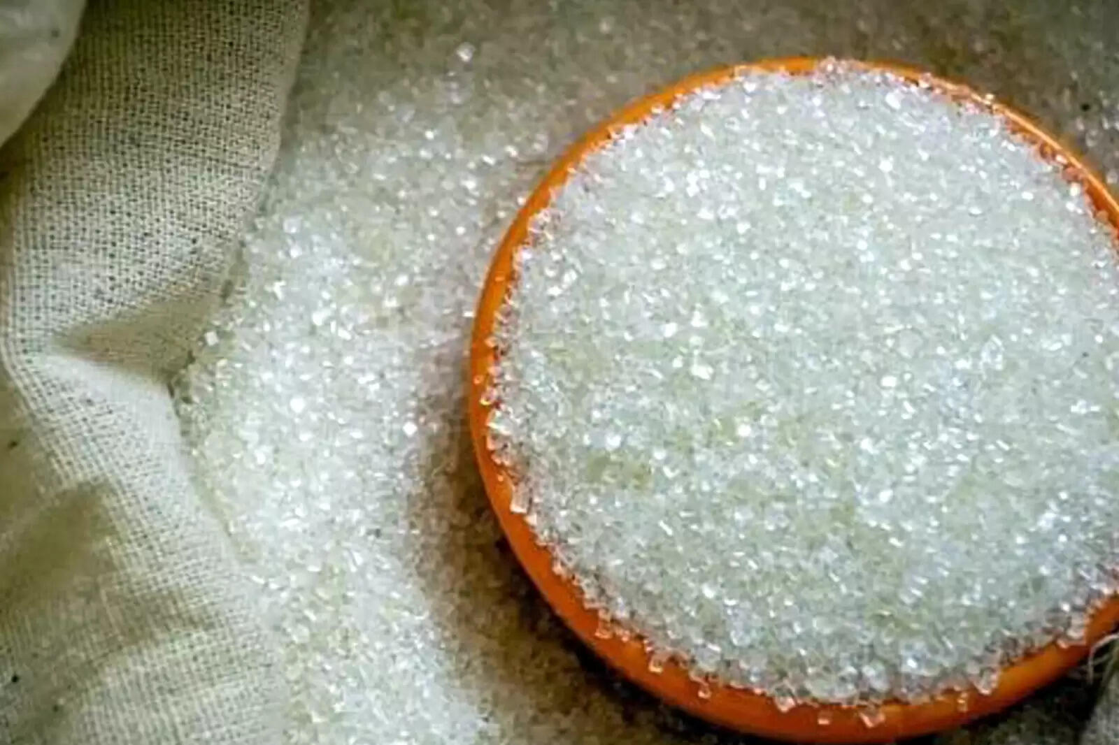 அரிசியை தொடர்ந்து சர்க்கரை ஏற்றுமதிக்கு தடை?!