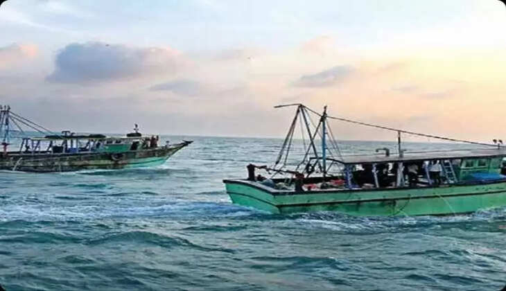 தத்தளித்த மீனவர்கள் மீட்பு