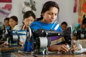 தையல் இயந்திரம் டைலர்