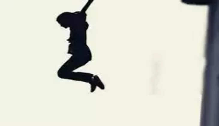 குதித்து தற்கொலை