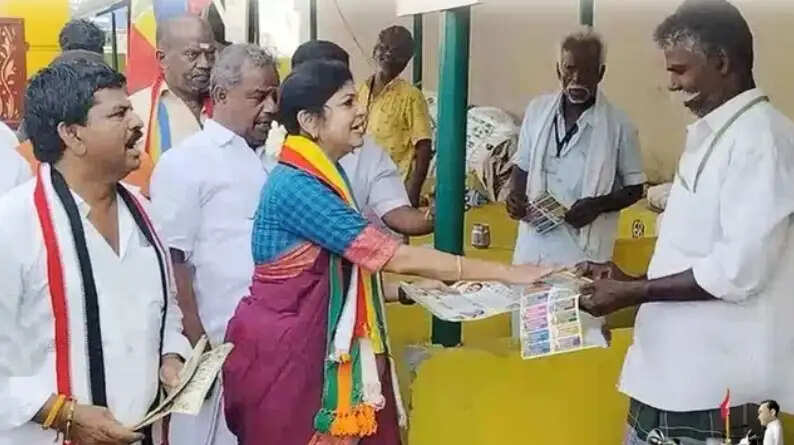 சௌமியா அன்புமணி 