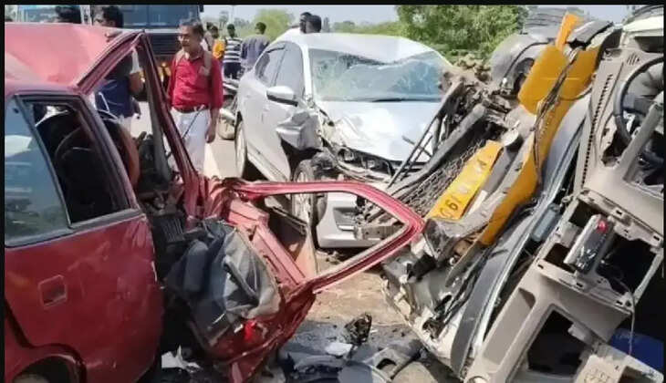 கார் சரக்கு ஆட்டோ