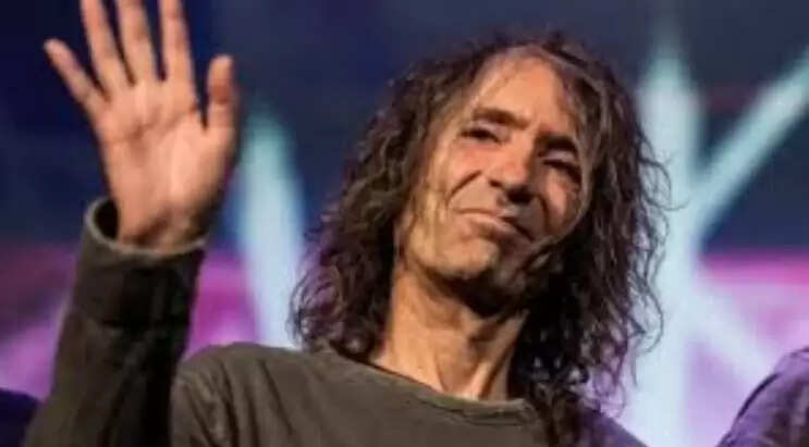 பாடகர் ரோபே இனியெஸ்டா