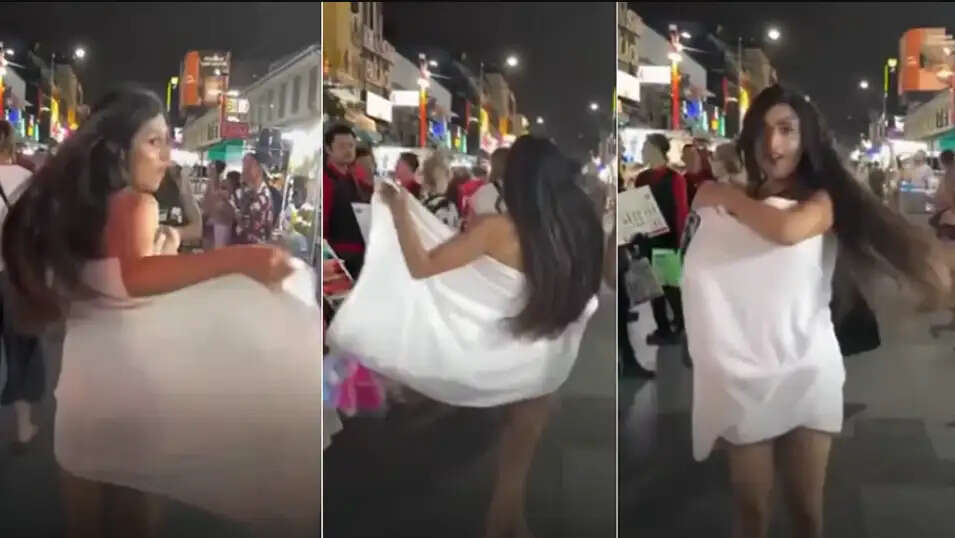 வியட்நாம் பெண் நடனம்