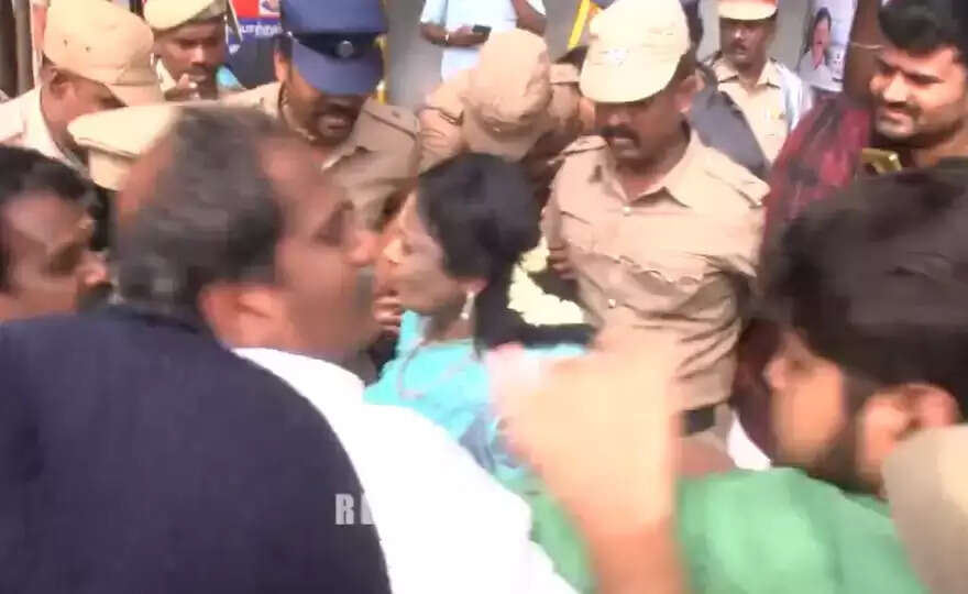 தமிழிசை சௌந்திரராஜன்