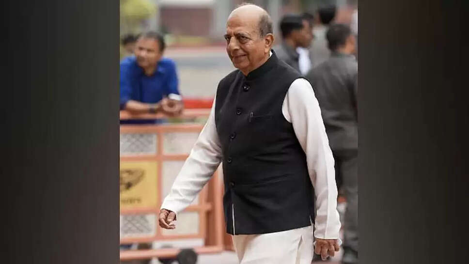 வங்காளதேசம் இந்தியத் தூதர் தினேஷ் திரிவேதி 