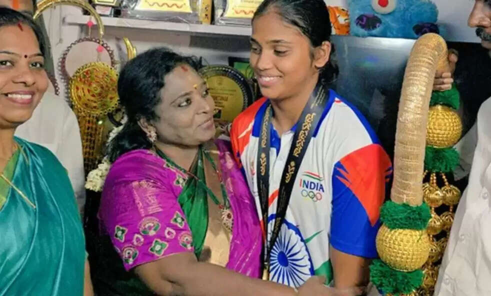 கார்த்திகா