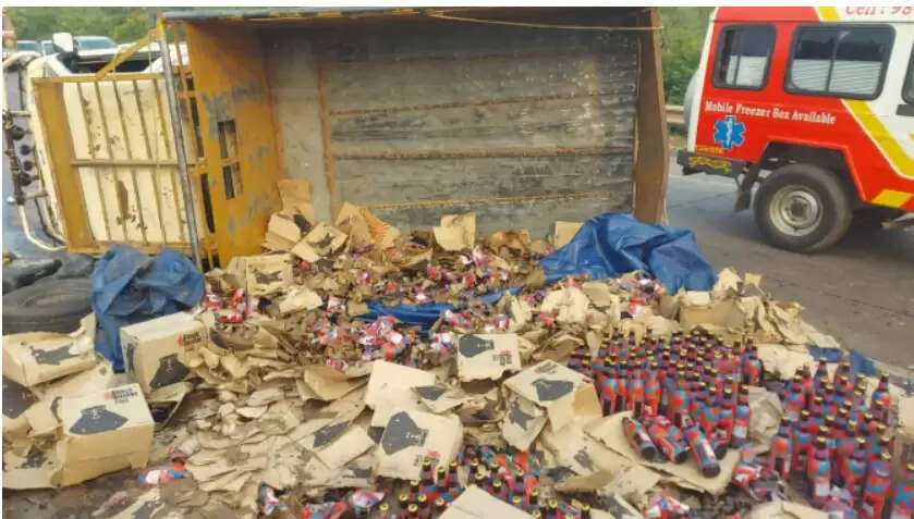 பீர் பாட்டில் லாரி