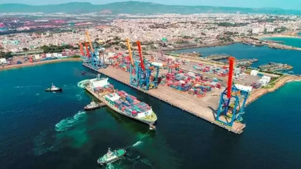 விசாகப்பட்டினம் துறைமுகம்