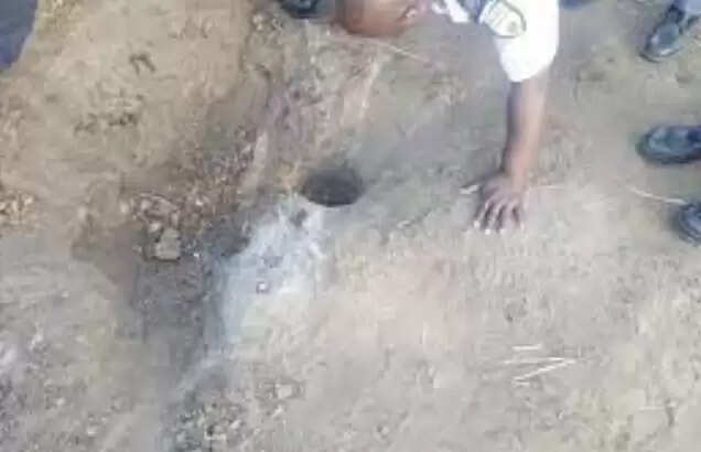 ஆழ்துளைக்கிணறு