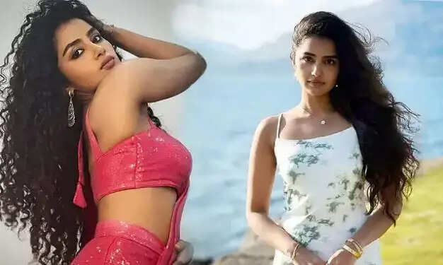 அனுபமா பரமேஸ்வரன்