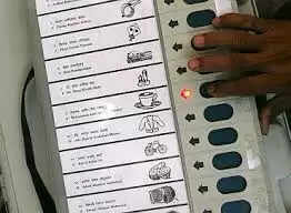 Color photos of candidates for the first time in electronic voting machines