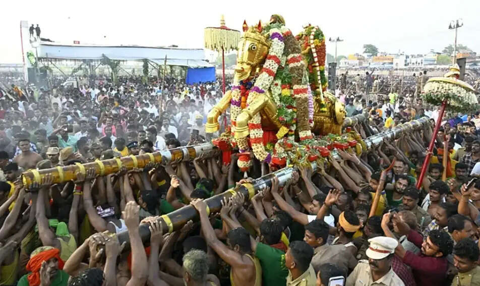 சித்திரைத் திருவிழா கள்ளழகர் வைகை 