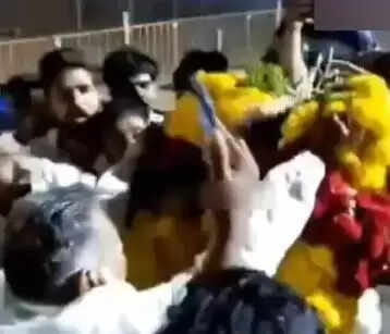 புஸ்ஸி தவெக