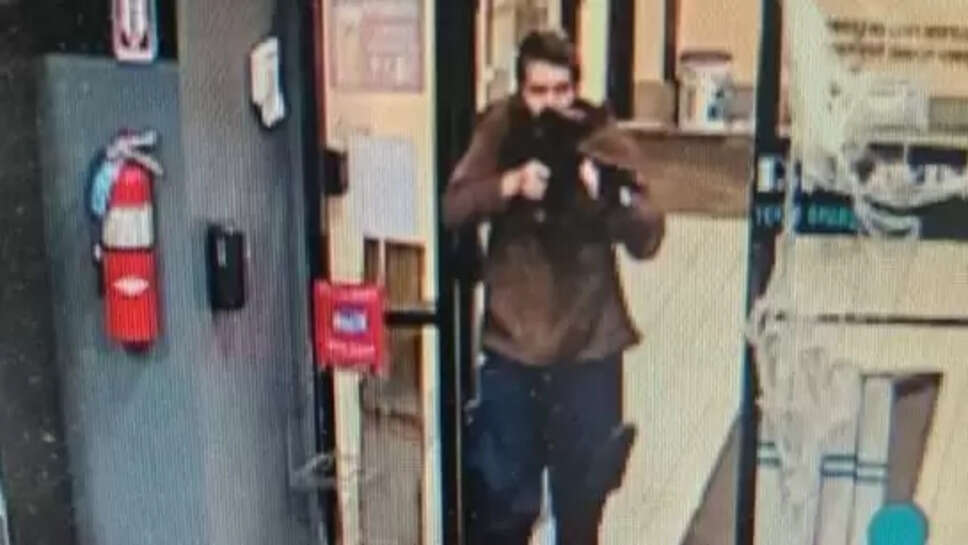 அமெரிக்காவில் துப்பாக்கி சூடு 